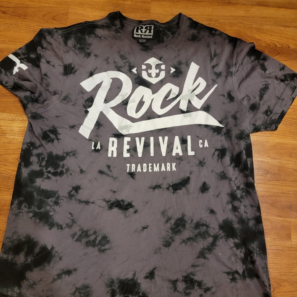Rock Revival tie dye shirt. XL